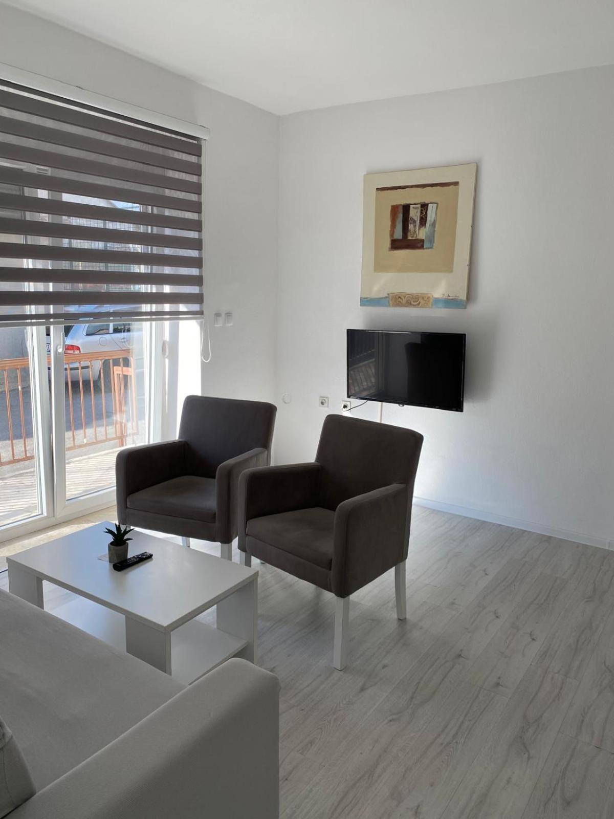 Apartmani โปซูเช ภายนอก รูปภาพ